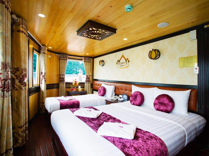 Cristina Diamond Cruise - Superior Triple Cabin