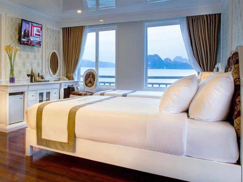 Signature Royal Cruise - Signature Senior Suite Single Cabin