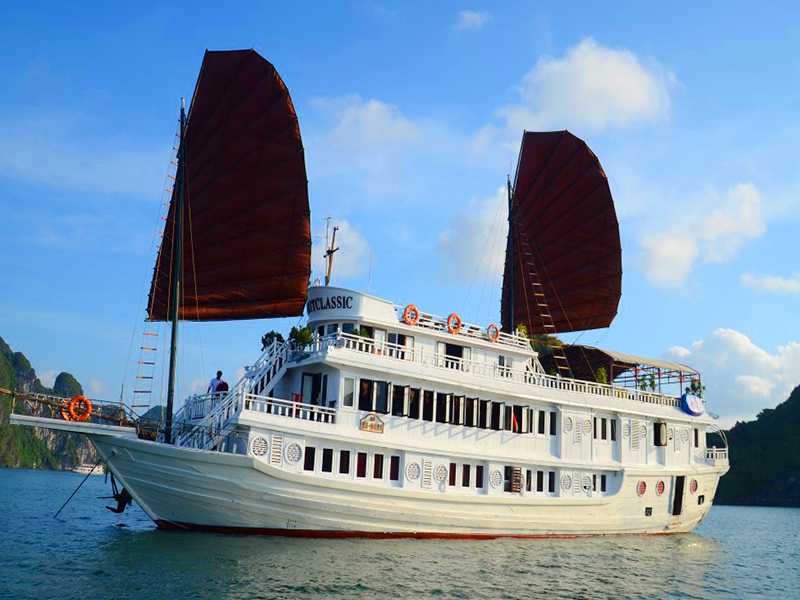 Garden Bay Legend Cruise - Bai Tu Long Bay - 2 Days 1 Night on Boat