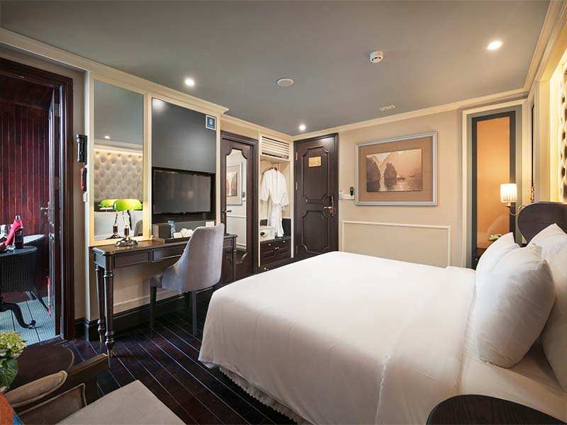 Athena Luxury Cruise - Athena Elegant Suite Double / Twin Cabin