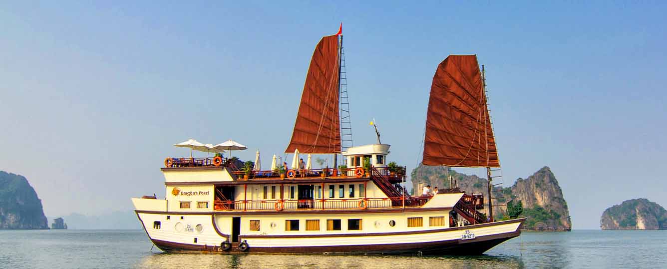 Bai Tu Long Bay Cruise