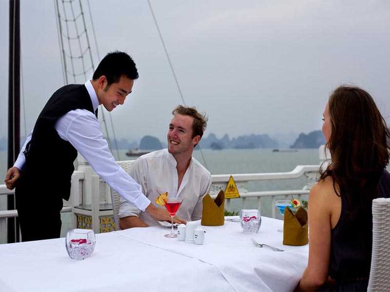 bai-tu-long-bay-cruise-signature-cruise-1