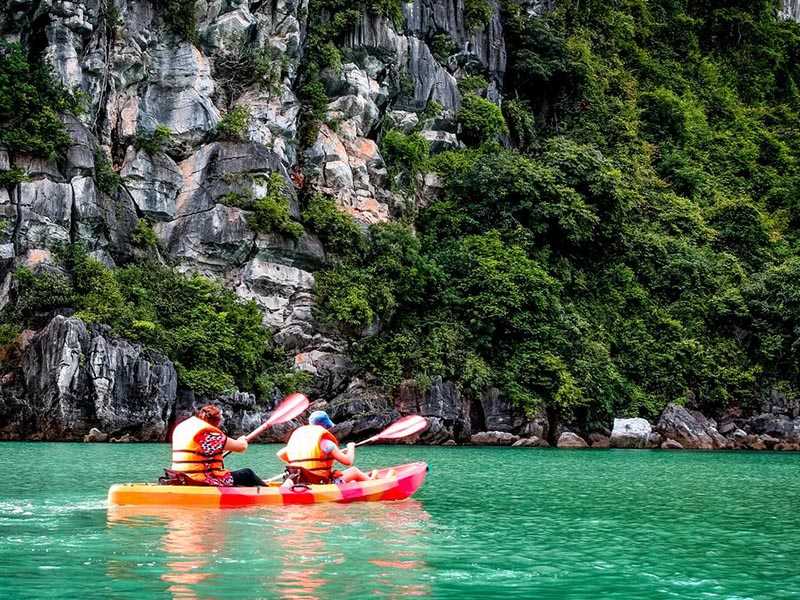 signature-cruise-halong-bay-4