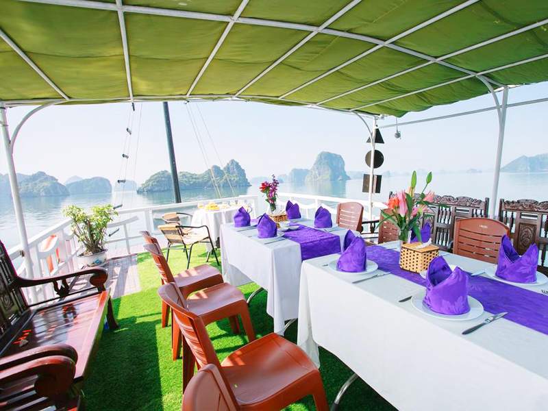 halong-viola-cruise-04